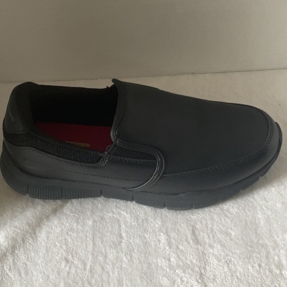 Skechers Black Loafers Slip-On Shoes memory foam - Picture 5 of 8